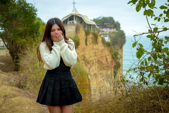 Hermosa joven latinoamericana
