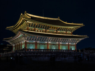 Fototapeta premium Seoul, South Korea - October.25.2024: The night view of Geunjeongjeon in Gyeongbokgung Palace
