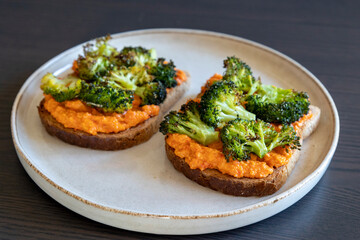 Delicious Healthy Toast with Roasted Broccoli for Breakfast