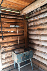 Wnętrze starego domu  © wedrownik52