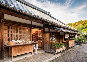 古い日本の商店