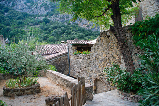 Saint-Guilhem-le-D&eacute;sert