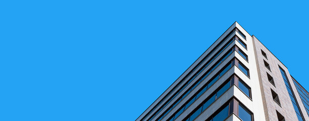 A fragment of a large office building in the city