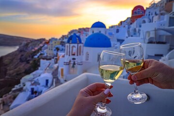 sunset cheers over oia