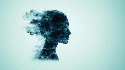 Ein menschlicher Kopf im Profil als Silhouette aus Nebel, isolierte Freifläche rechts, Querformat vor hellem Hintergrund