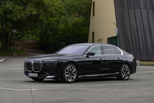 Oslo, Norway - August 14, 2023: A picture of a black BMW i7.