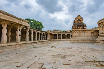 Obraz premium The Krishna Temple at Hampi India. This temple is dedicated to Lord Balakrishna, the form of Lord Krishna when he was an infant and was built in the year 1513 A.D.