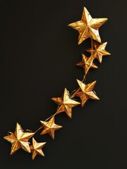 Obraz premium festive christmas garland from shiny golden star