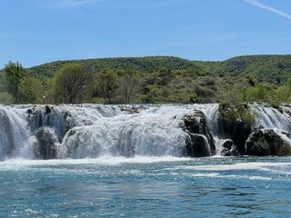 Fototapeta premium Berberov buk waterfall on the Zrmanja river, Muskovci (Velebit Nature Park, Croatia) - Slap Berberov buk na rijeci Zrmanji, Muškovci (Park prirode Velebit, Hrvatska)