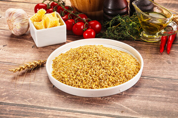 Dry wheat bulgur fow cooking