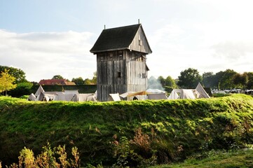 Burgmannen Tage #Mittelaltermarkt im Zitadellenpark und Burganlage Castrum Vechtense in Vechta mit Vechta und Akteuren.