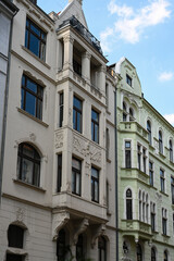 Historische Häuserzeile aus der Gründerzeit in Köln am Rhein