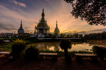 Fototapeta premium The background of an important tourist attraction in Khon Kaen Province (Wat Thung Setthi) is a large pagoda in the middle of a swamp, tourists always come to see the beauty in Thailand