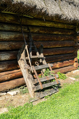 Drewniane sanie  © wedrownik52