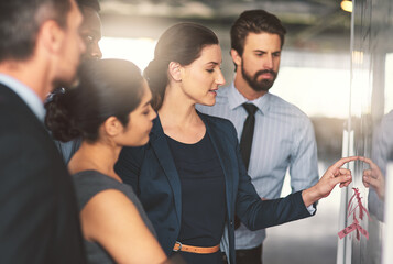 Obraz premium Corporate, woman and whiteboard presentation in office for planning schedule, information and staff reminder. Group, people and meeting with notes, teamwork and feedback solution for project ideas