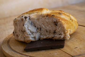 sweet braid bread with chocolate chips