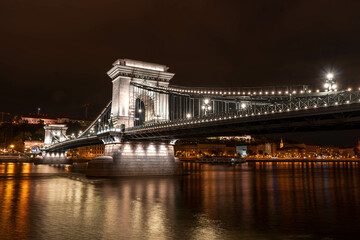 Chain bridge crossing the river