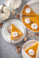 Traditional Autumn Pumpkin Pie