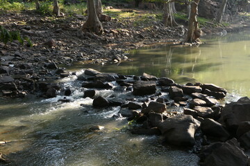  Abchanda caves are located on the Sagar Damoh road, about 35 km east of Sagar city in the Indian state of Madhya Pradesh . There are about a dozen rock caves.