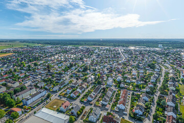 Die Gemeinde Kissing im schwäbischen Paartal im Luftbild © ARochau