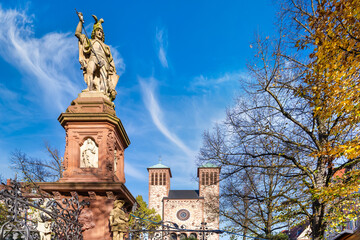 Bensheim: St George's Church and fountain with patron saint St George, Bergstrasse, Hesse, Germany