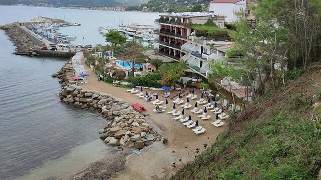 San Marco di Castellabate - Lido del porto dal sentiero di via Vallonealto