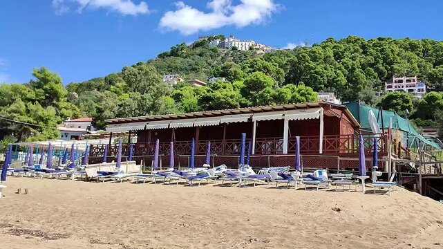 San Marco di Castellabate - Panoramica dei lidi sulla Spiaggia del Pozzillo