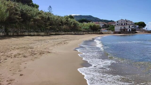San Marco di Castellabate - Scorcio della Spiaggia del Pozzillo dalla riva