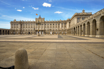 Fototapeta premium View on the Royal palace in Madrid