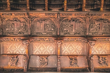 intérieur de la cathédrale gothique flamboyant de Tolède