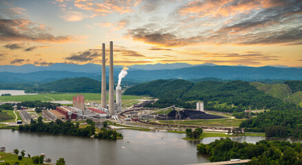 Thermal power station producing electricity by burning coal fossil fuel. Kingston Steam Plant in Roane County, Tennessee