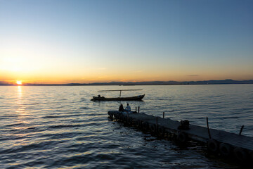 Atardecer en el muelle