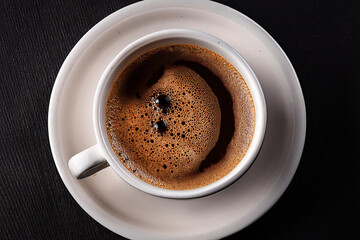 Fototapeta premium café con mucha espuma y té fondos texturas y color cálido