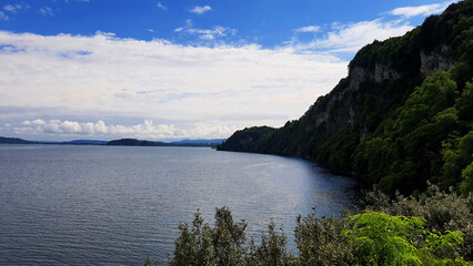lake garda italy travel vacation tourism