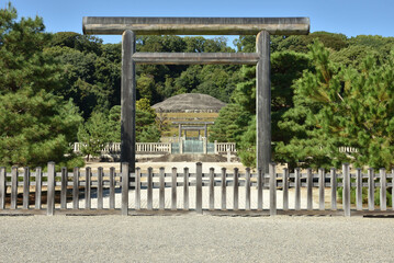 明治天皇伏見桃山陵(京都市伏見区)