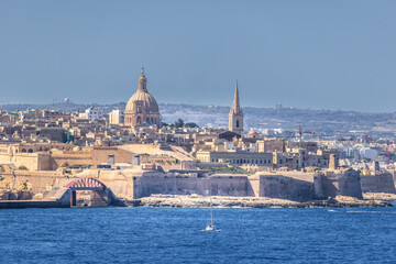 Obraz premium Panoramic view over the old downtown of Valetta, Malta