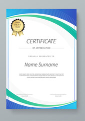 Obraz premium Colorful Geometric Shape Certificate Template with Geometric Design Elements