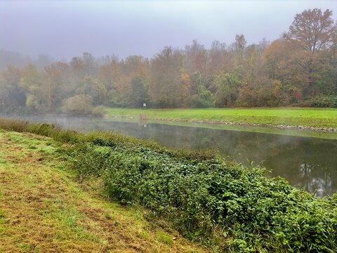Lahn bei Fachingen (Rheinland-Pfalz)