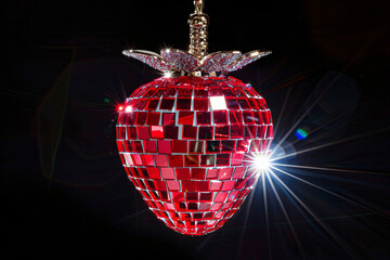 Obraz premium mirror mosaic strawberry suspended in space, chic night disco