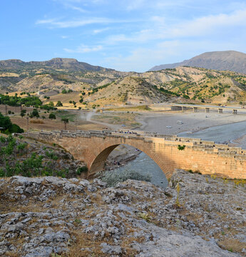 Cendere Bridge, located in Adıyaman in Turkey, was built by the Romans in the 2nd century.
