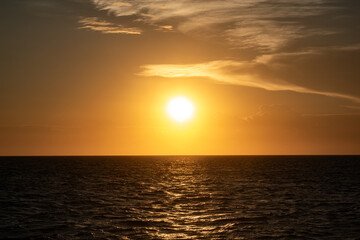 Fototapeta premium sunset over the sea