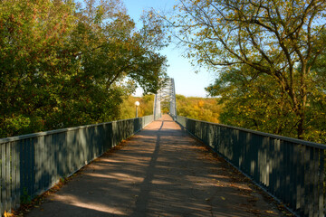 A pedestrian bridge in the city of Gomel on a clear autumn day.