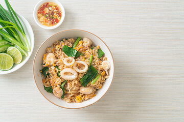 Fried rice with squid or octopus