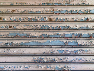 古い　錆びた　シャッター