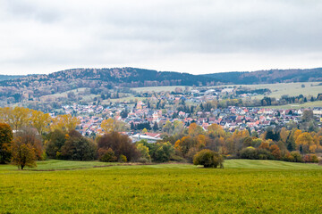 Obraz premium Eine herbstliche Fahrradtour durch den Thüringer Wald auf dem Mommelstein Radweg zwischen Schmalkalden und Brotterode - Thüringen - Deutschland