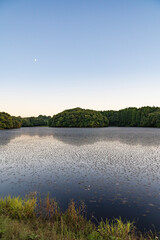 Fototapeta premium 新潟 夕暮れの仁箇堤