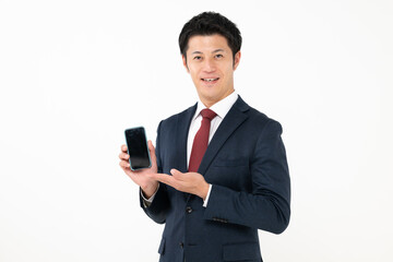 スマホを使うビジネスマン