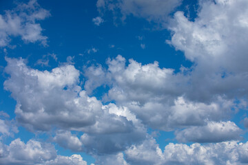 Fototapeta premium White clouds blue sky
