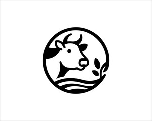 Cow head logo vector. Animal farm. Cow icon vector illustration.