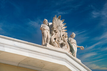 Obraz premium Sculptural Details of Zappeion Hall Roof in Athens, Greece